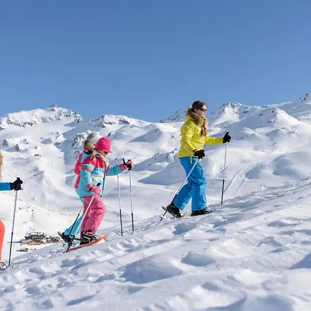 Apartment Hauts De La Vanoise - Location: Petit Confortable Pour 4 Personnes Avec Un Grand Balcon Mae-9039